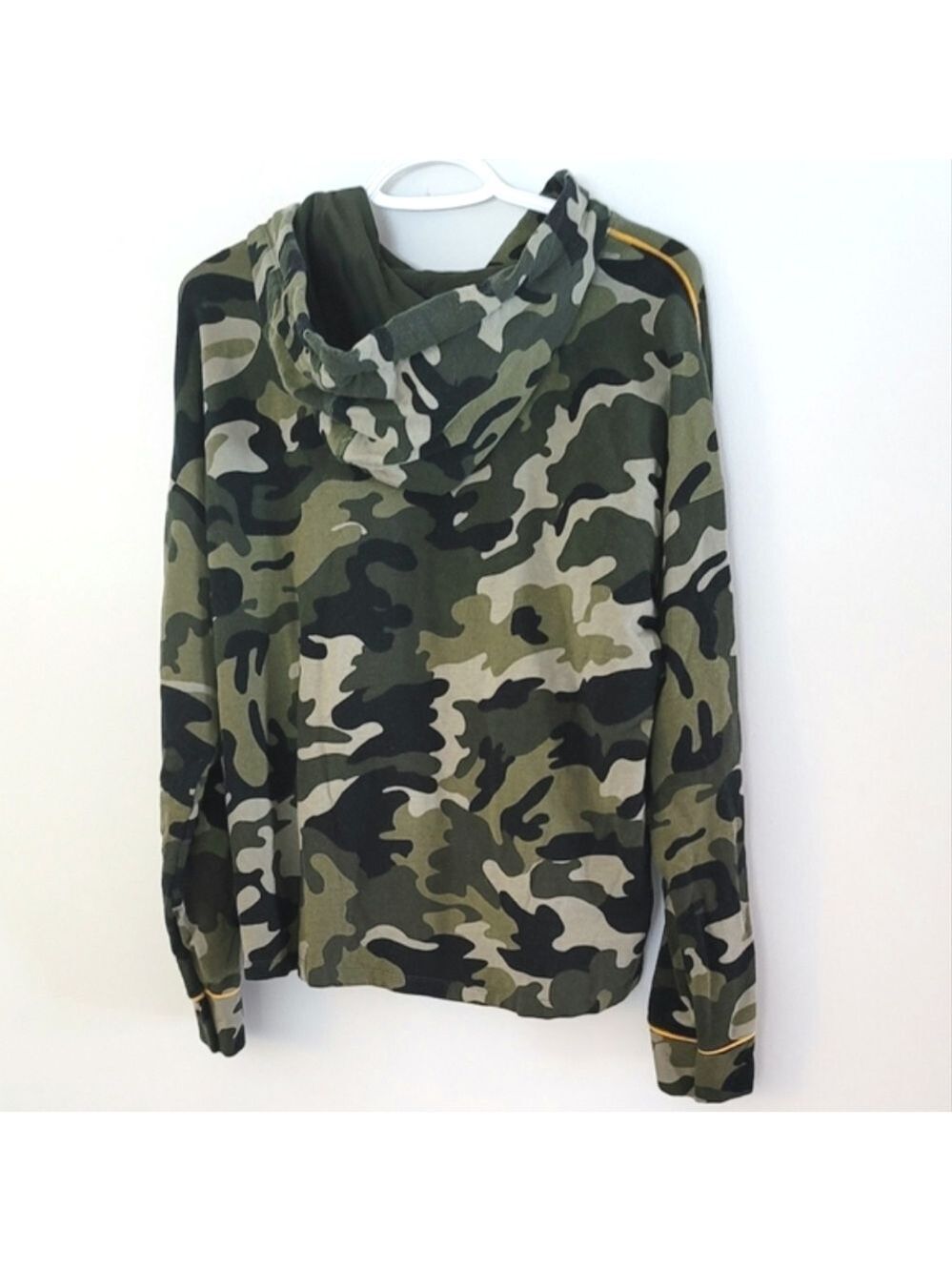 DKNY Sport Women's Camo Hoodie Sweater Size L